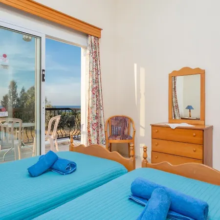 Argaka Sun Tria Villa Pafos